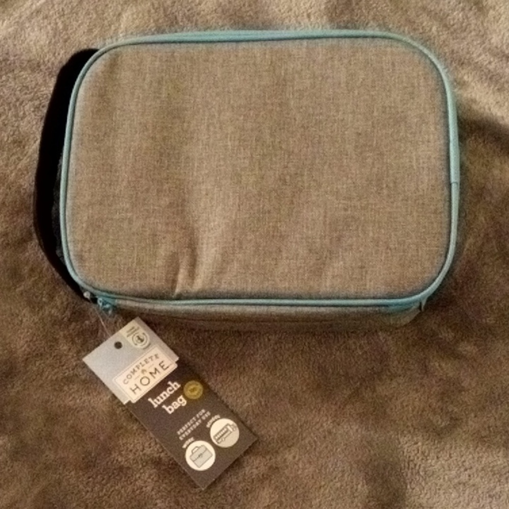 BRAND NEW COMPLETE HOME LUNCH BAG TEAL